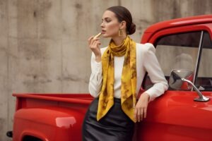 Living Up to Others' Expectations: What It Costs You When You Can No Longer Hear Yourself
